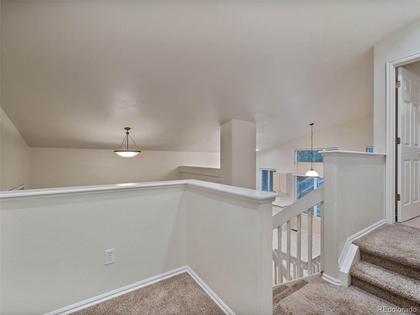 9671 Queenscliffe Drive