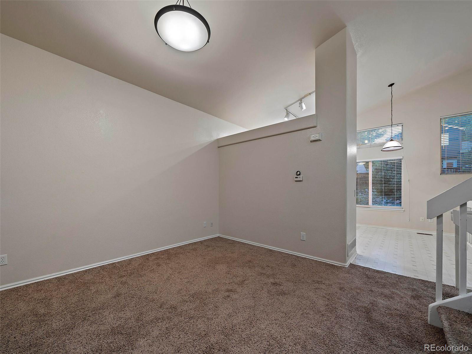 9671 Queenscliffe Drive
