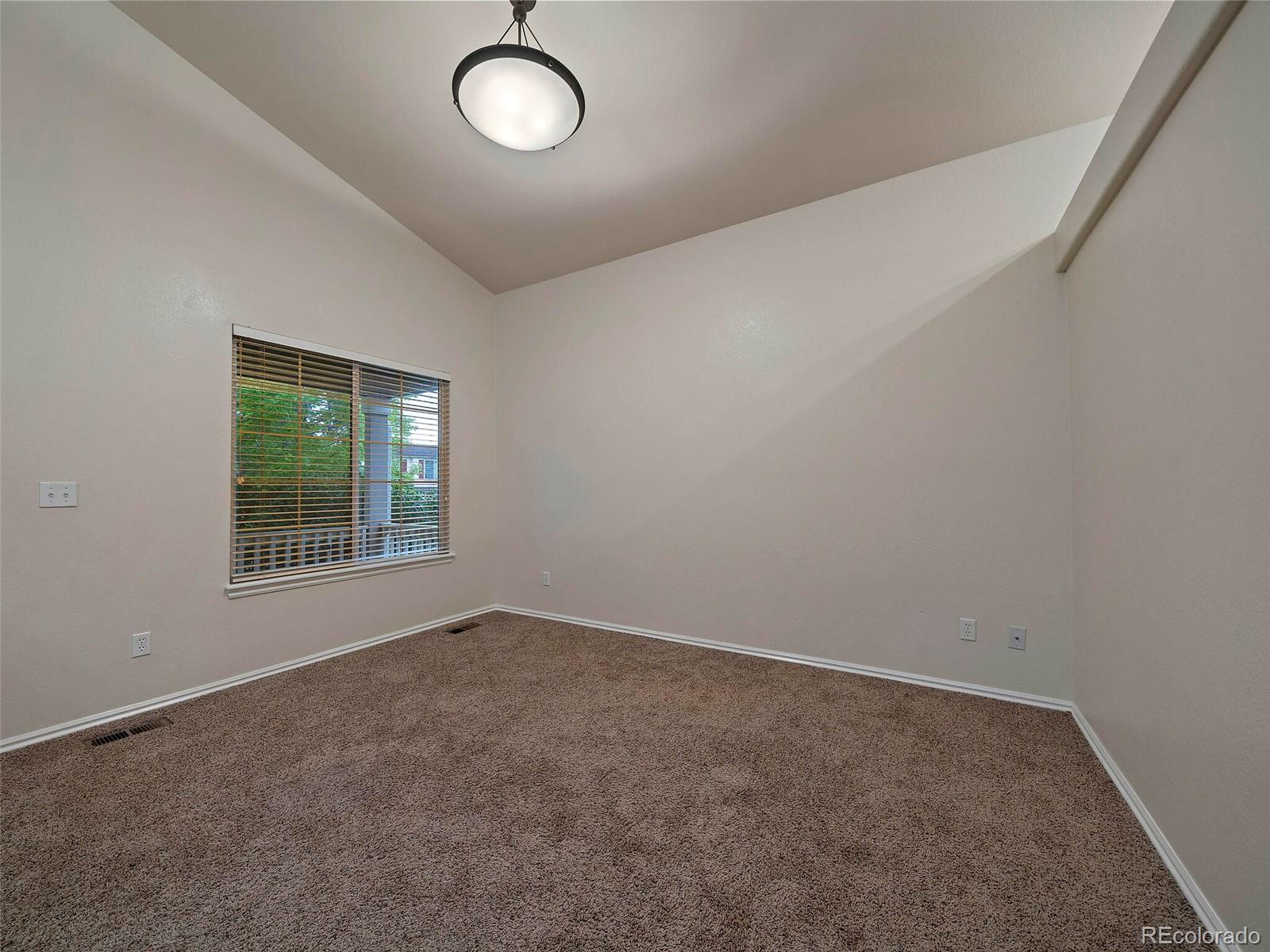 9671 Queenscliffe Drive