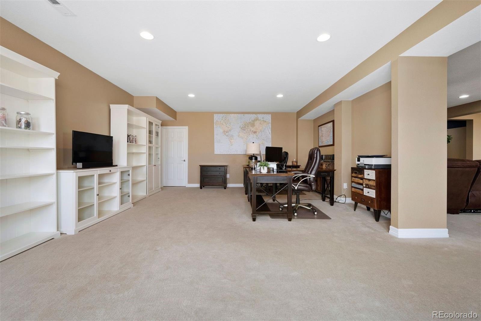 9532 Moss Way