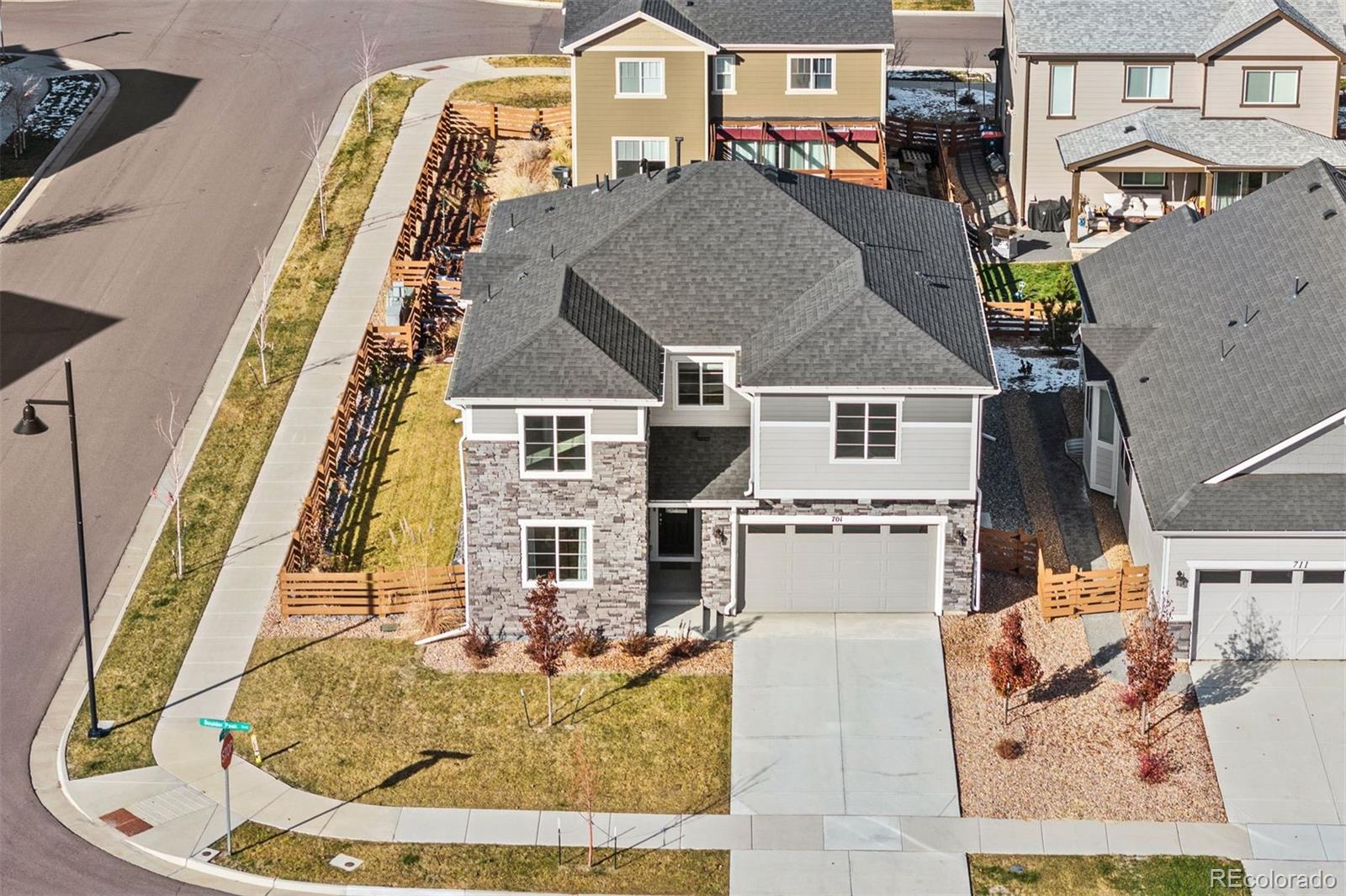 701 Boulder Peak Avenue