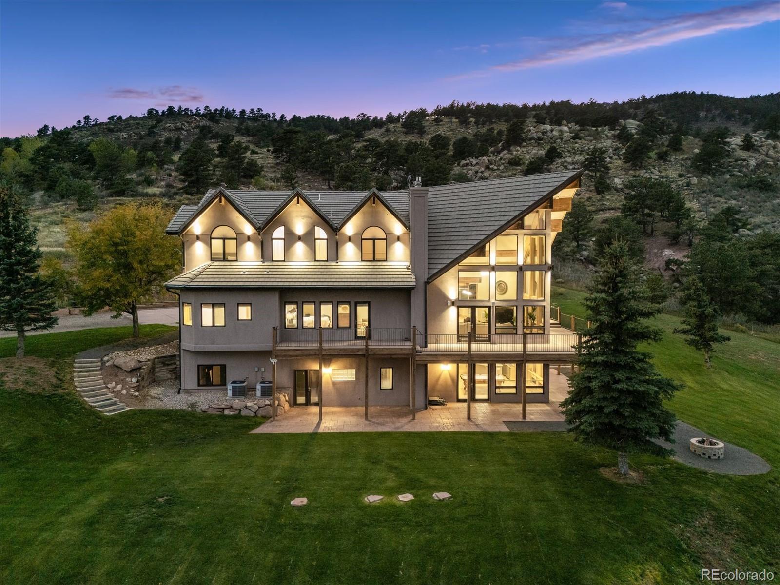 4736 Rim Rock Ridge Road