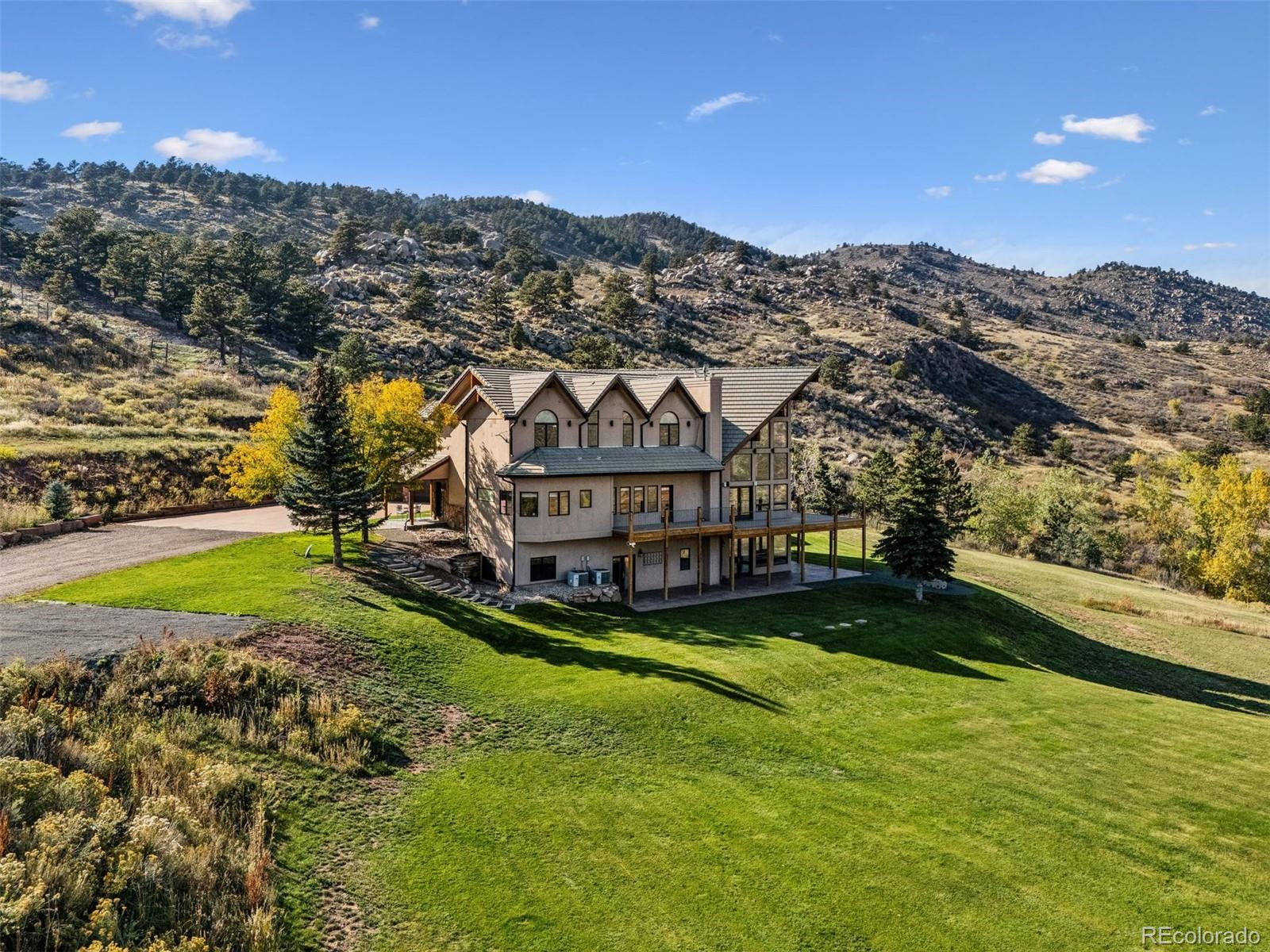 4736 Rim Rock Ridge Road