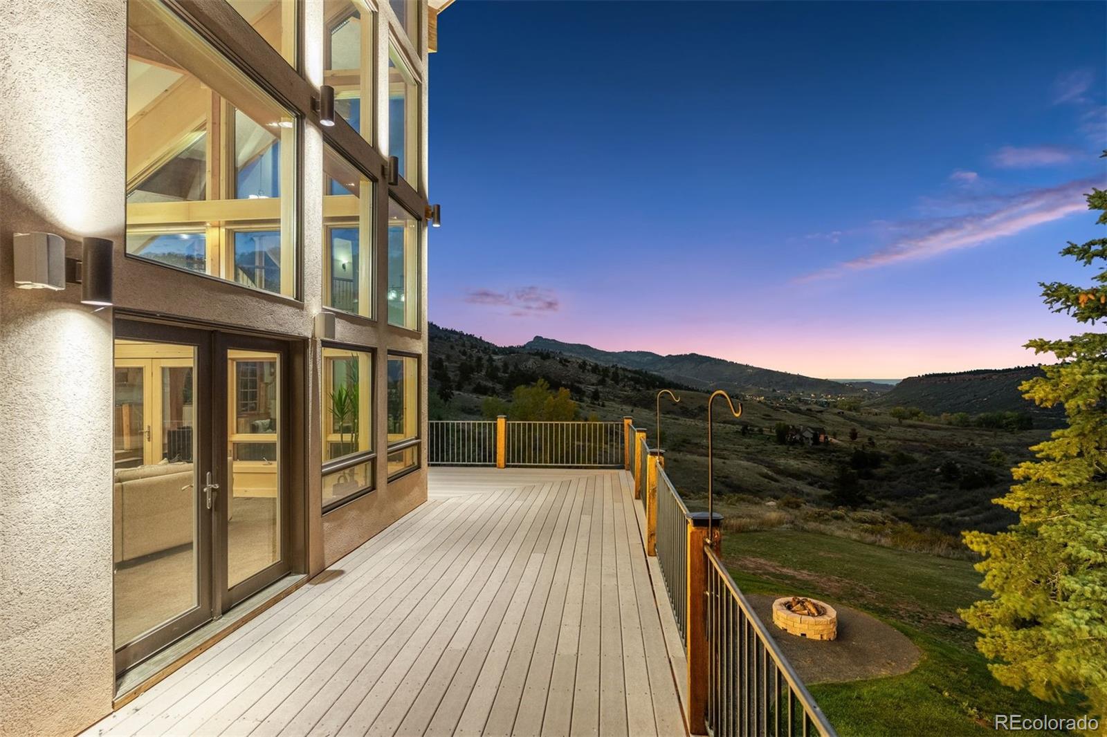 4736 Rim Rock Ridge Road