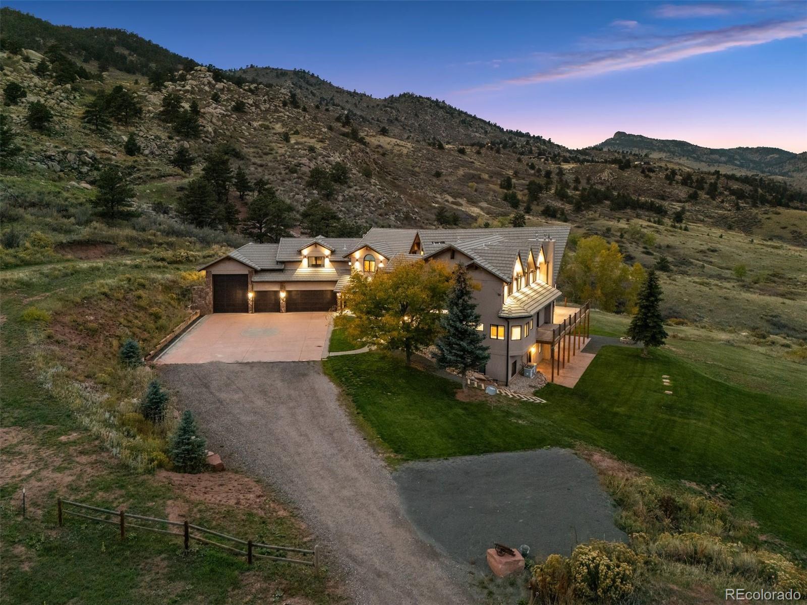 4736 Rim Rock Ridge Road