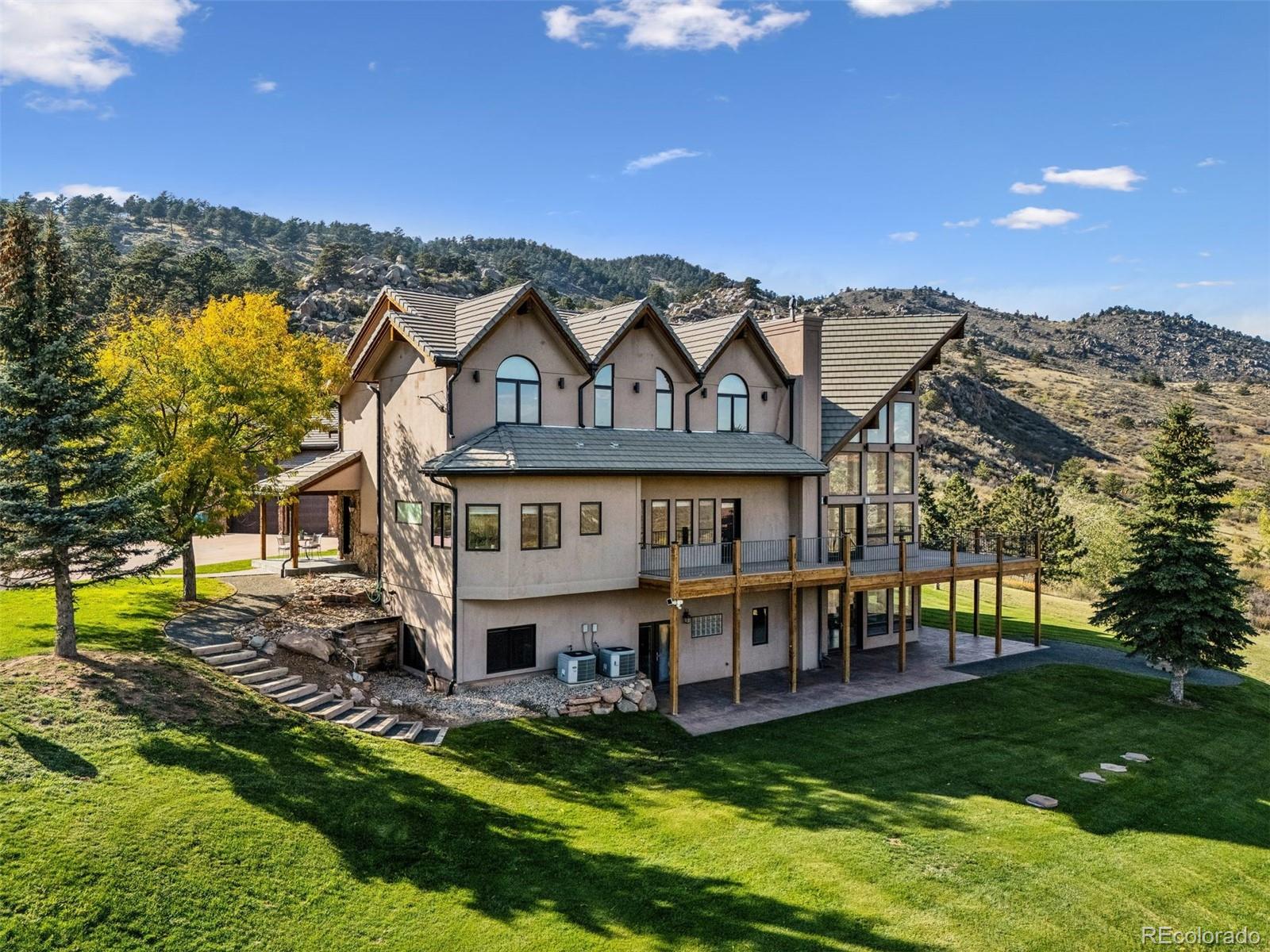4736 Rim Rock Ridge Road