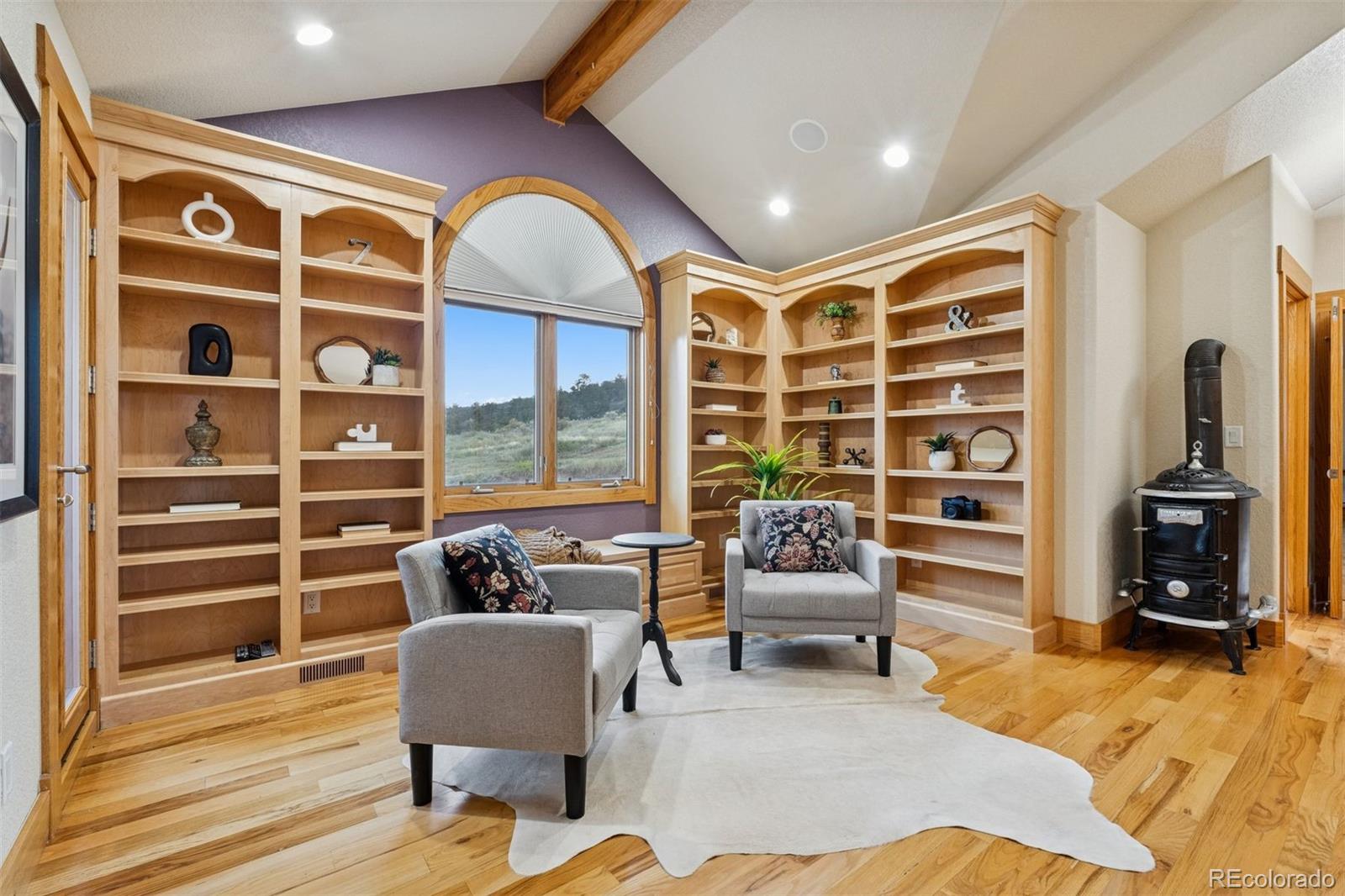 4736 Rim Rock Ridge Road