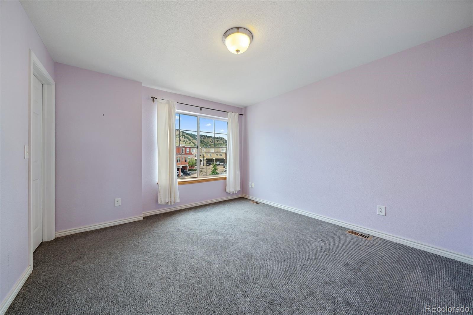 960 Laramie Boulevard Unit: 5D