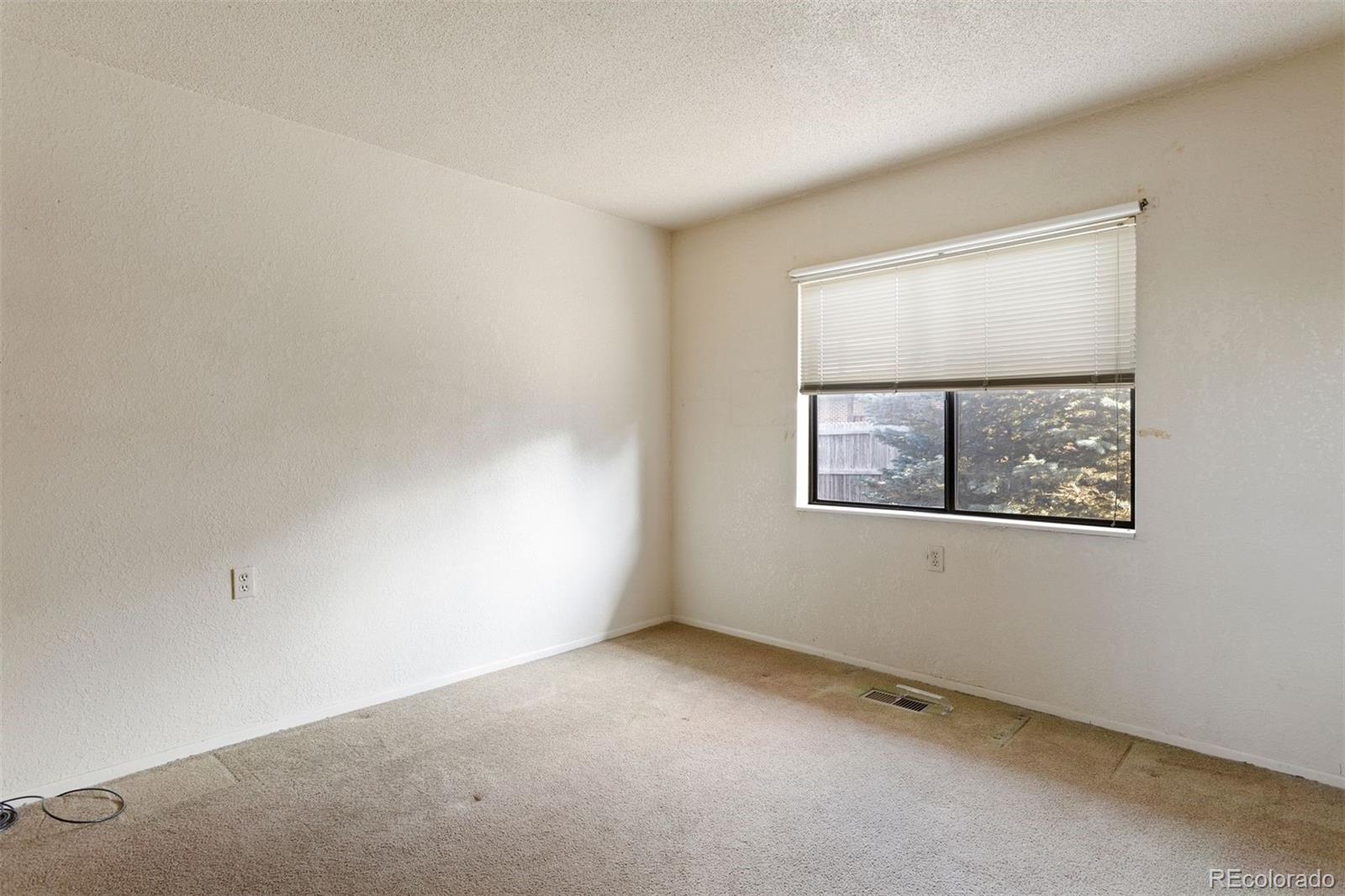 10906 Pearl Street