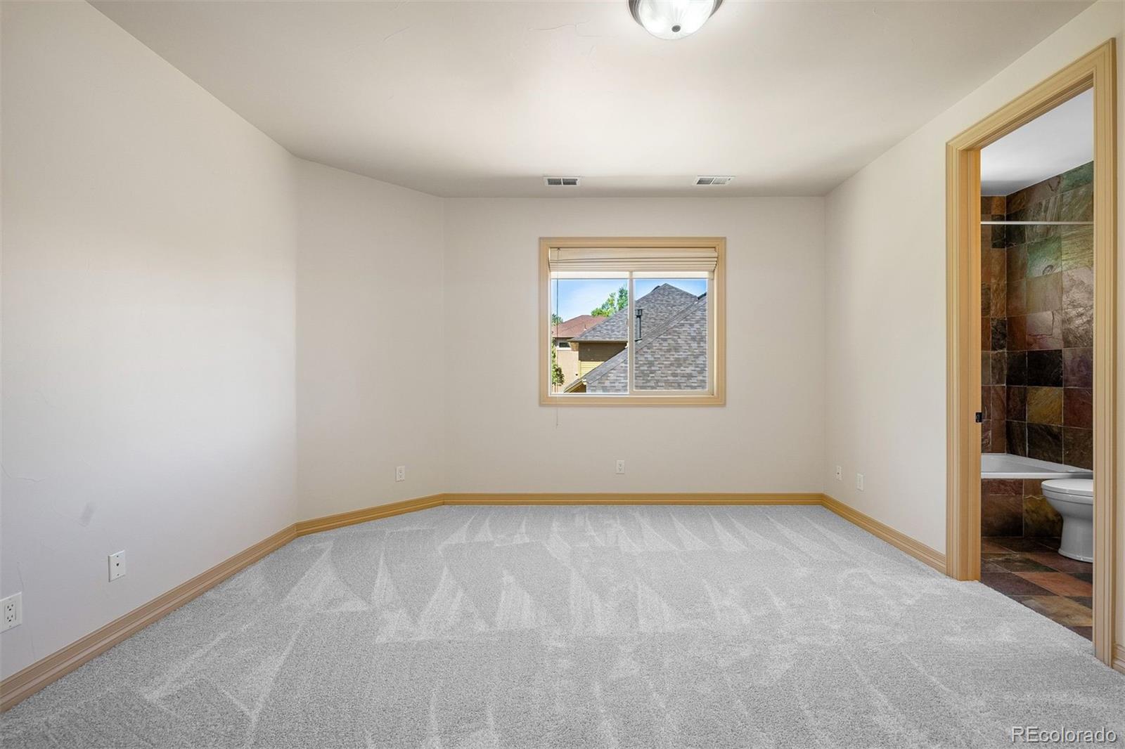 250 Himalaya Avenue