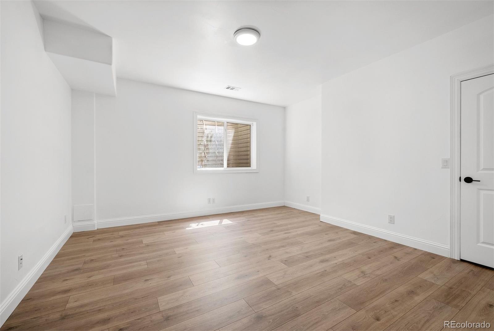 250 Himalaya Avenue