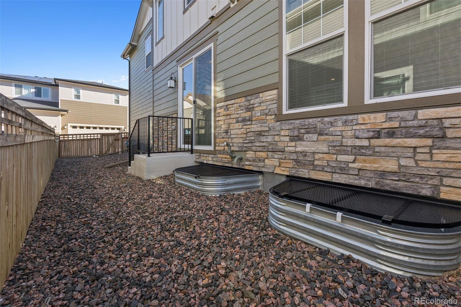 6220 N Nepal Court