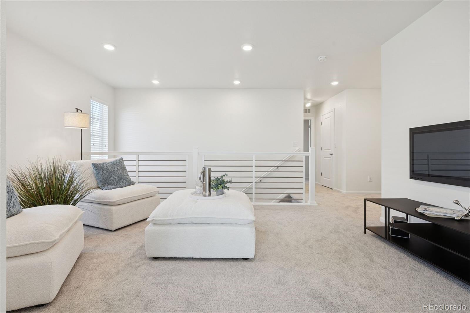 6220 N Nepal Court