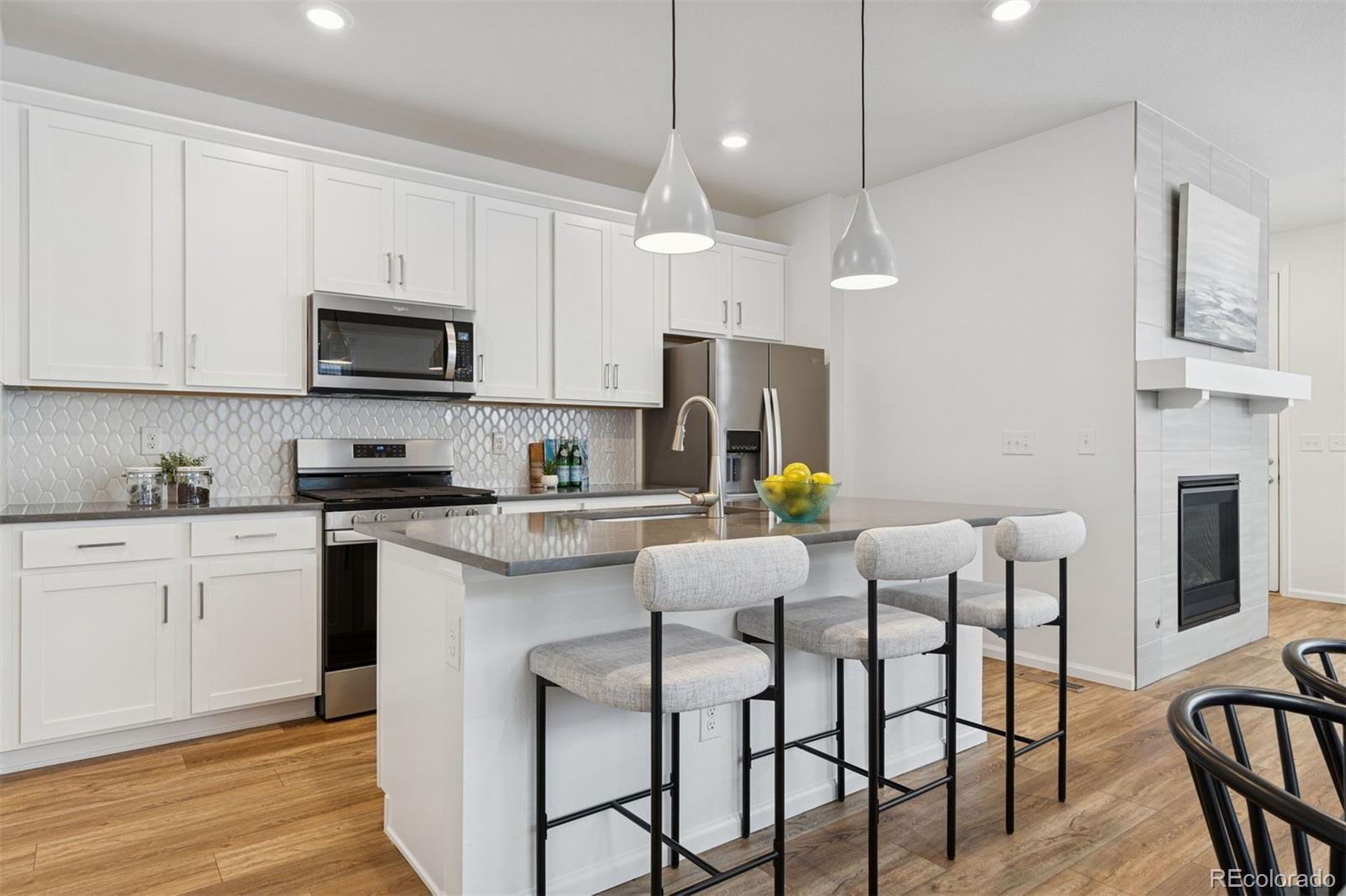 6220 N Nepal Court