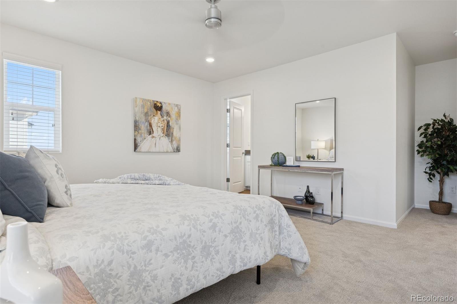 6220 N Nepal Court