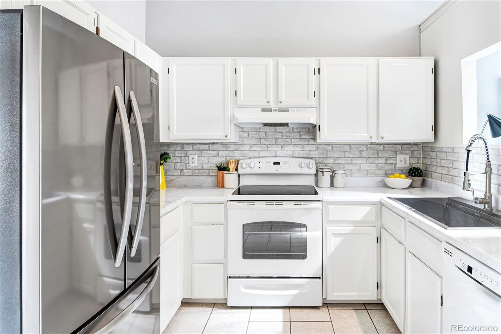 4655 S Dillon Court Unit: F