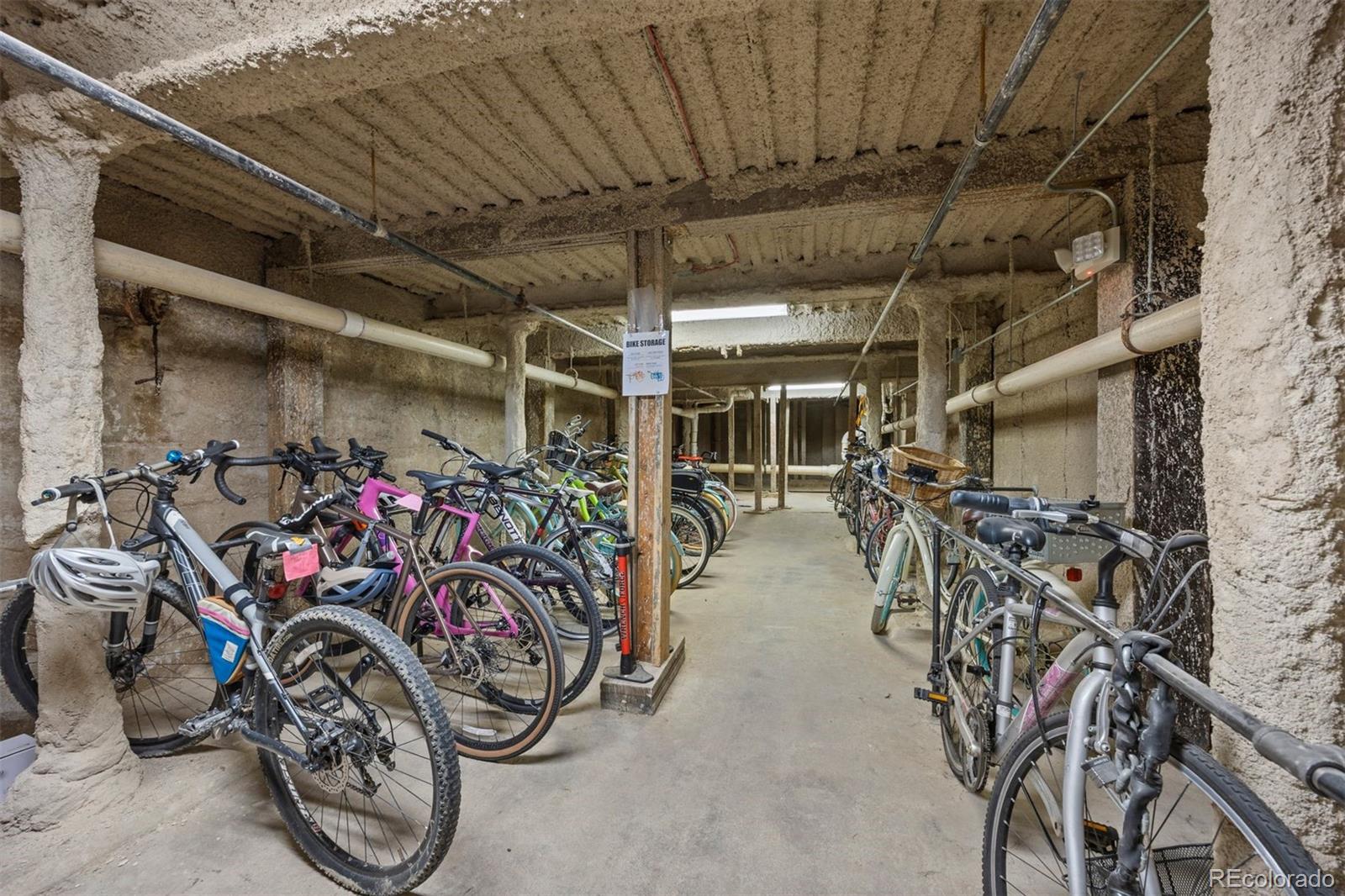 2441 N Broadway Unit: 202