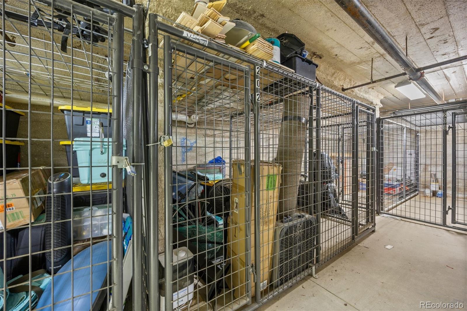 2441 N Broadway Unit: 202