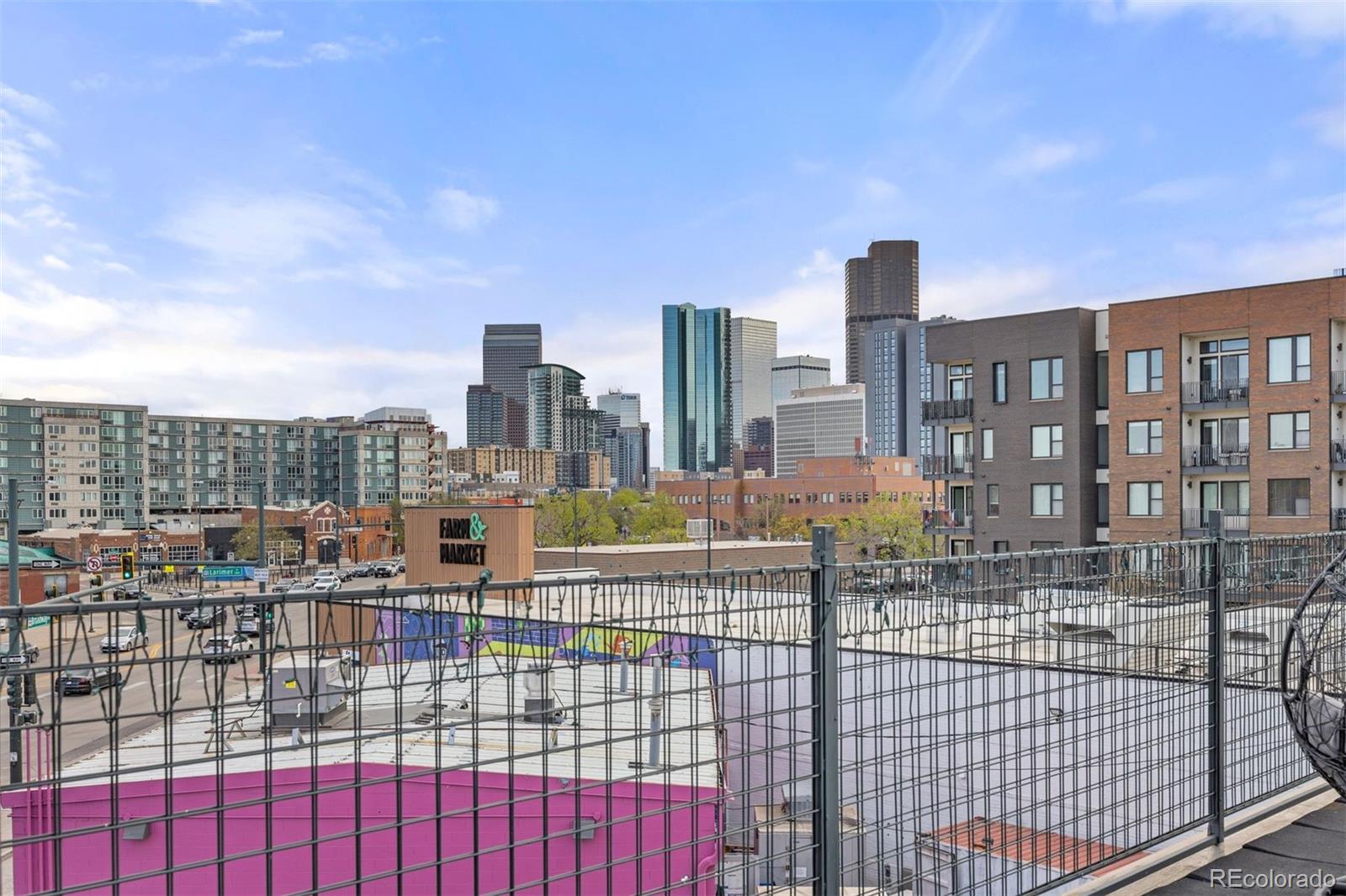 2441 N Broadway Unit: 202