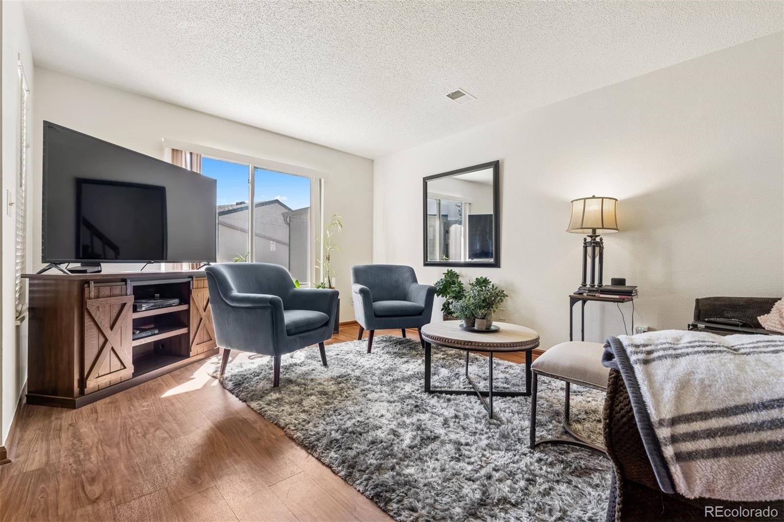 920 44th Court Unit: 29