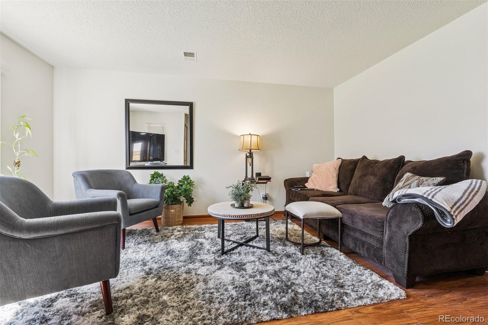 920 44th Court Unit: 29