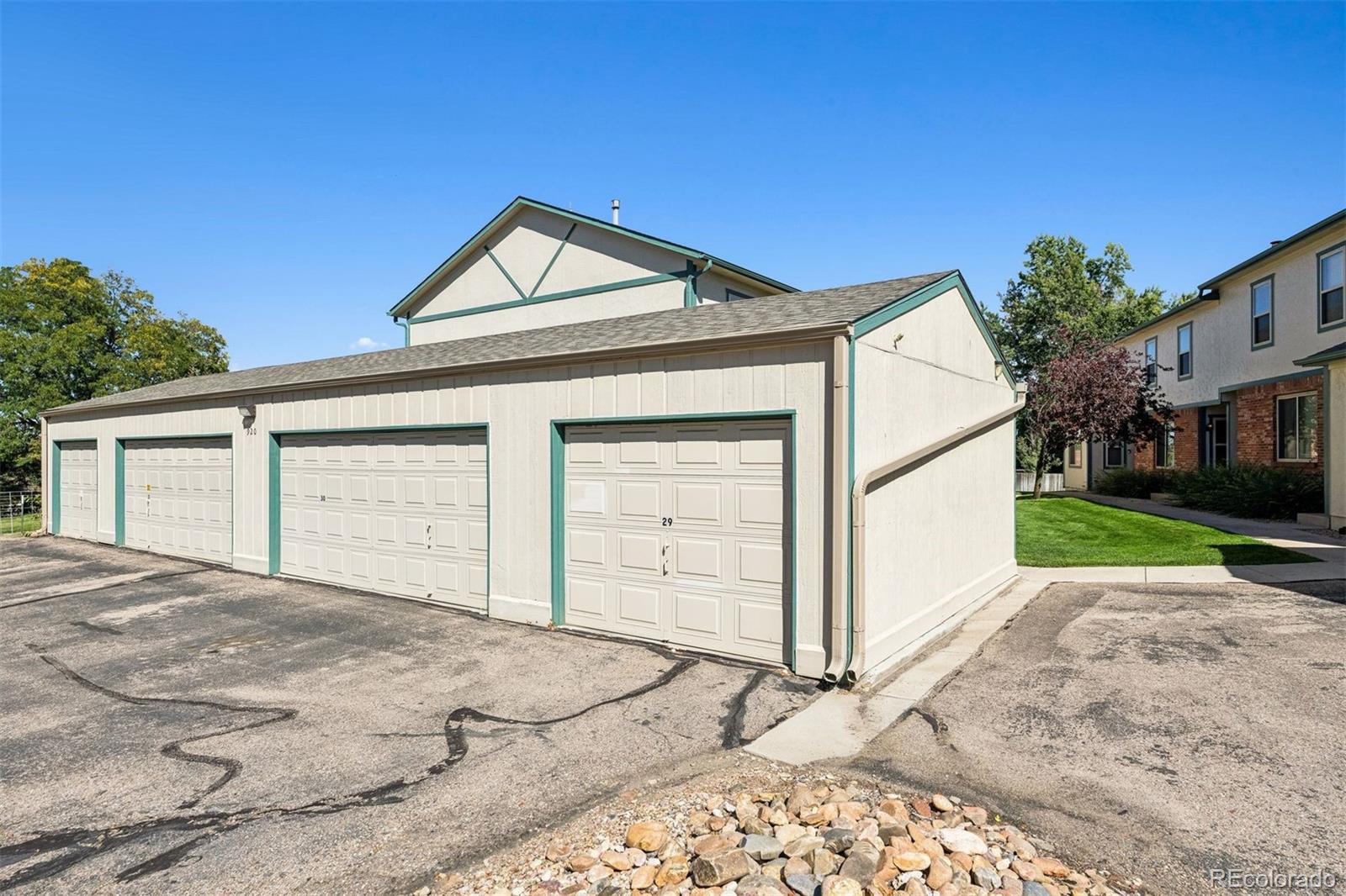 920 44th Court Unit: 29