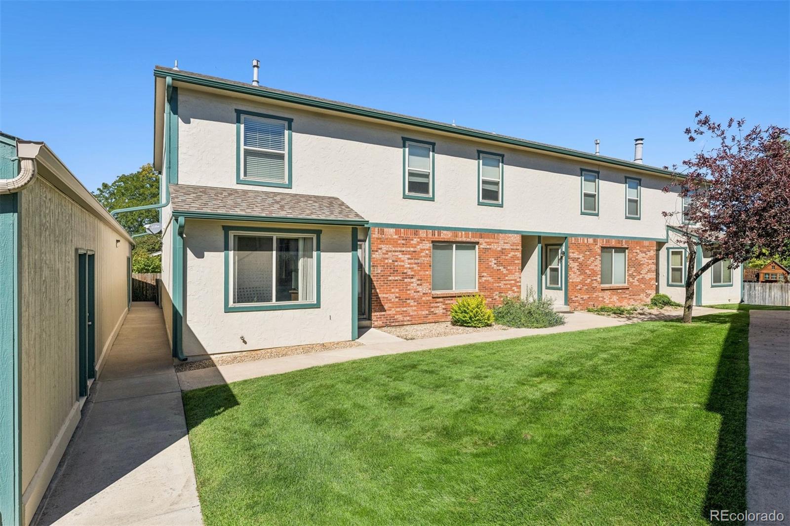 920 44th Court Unit: 29