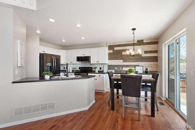 3250 Fernleaf Court