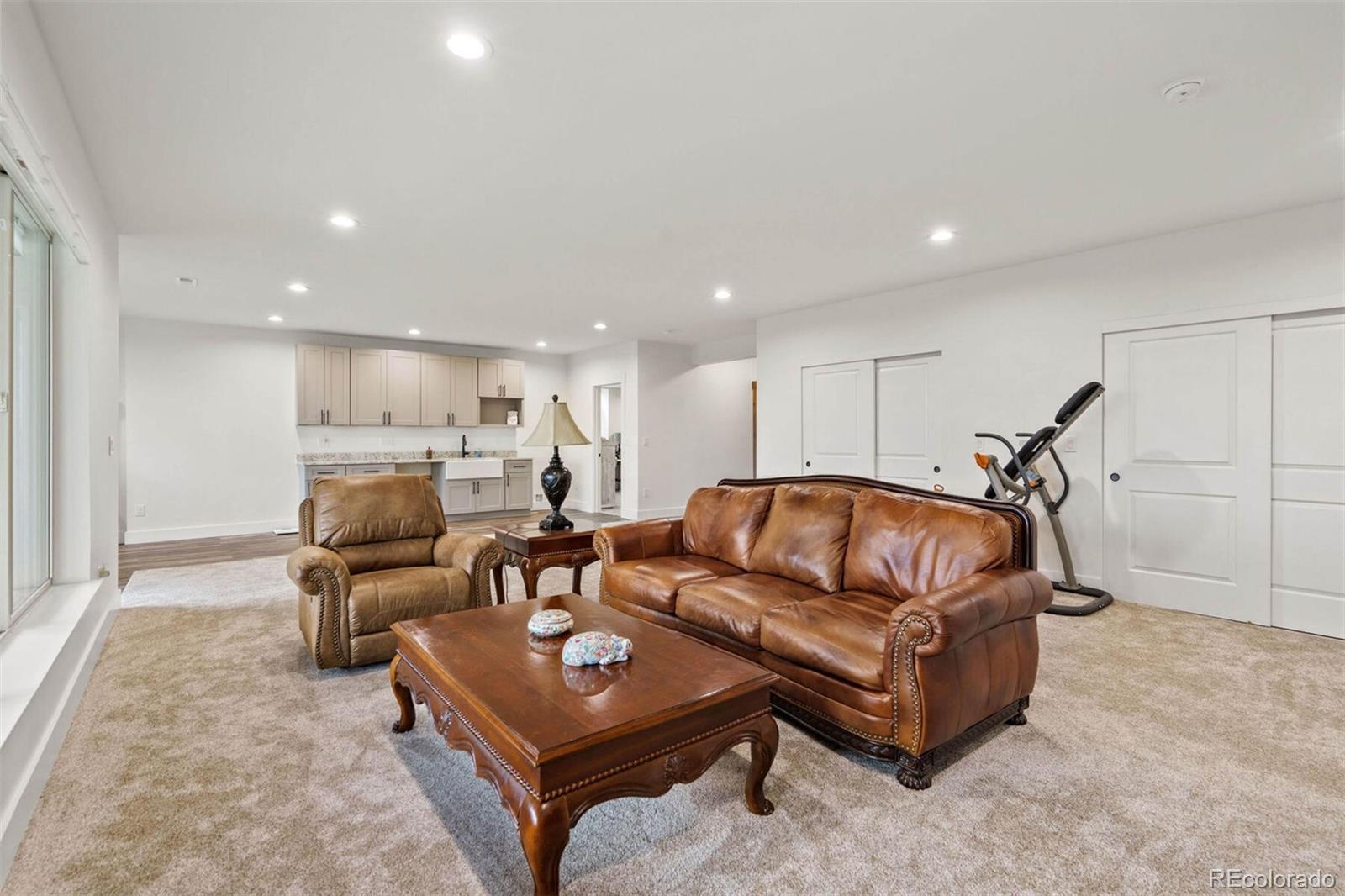 4498 Thompson Parkway