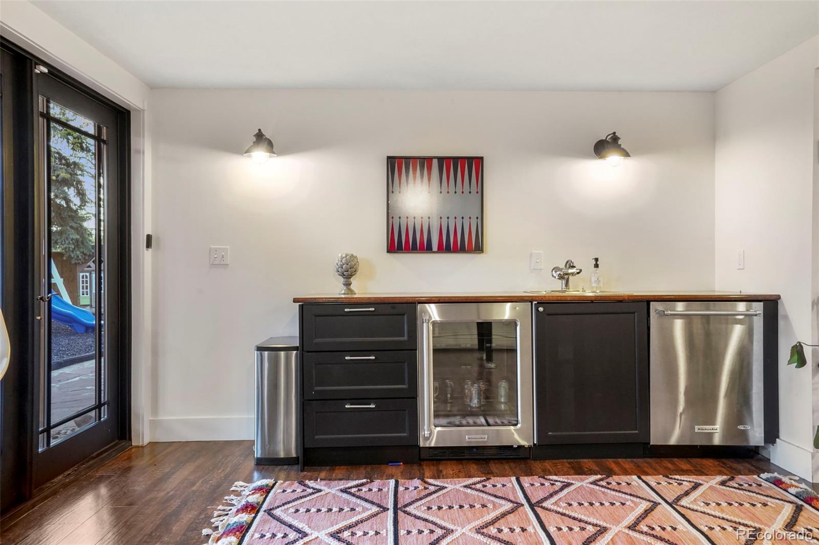 10330 W 74th Place