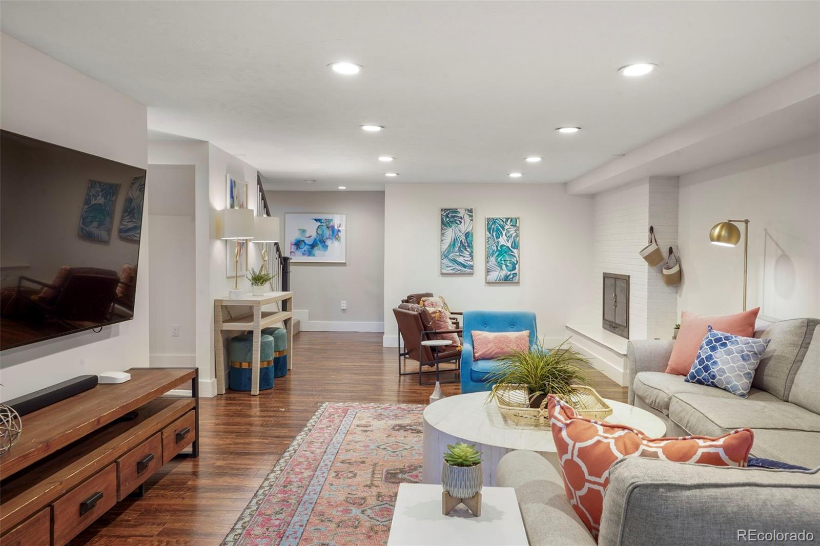 10330 W 74th Place