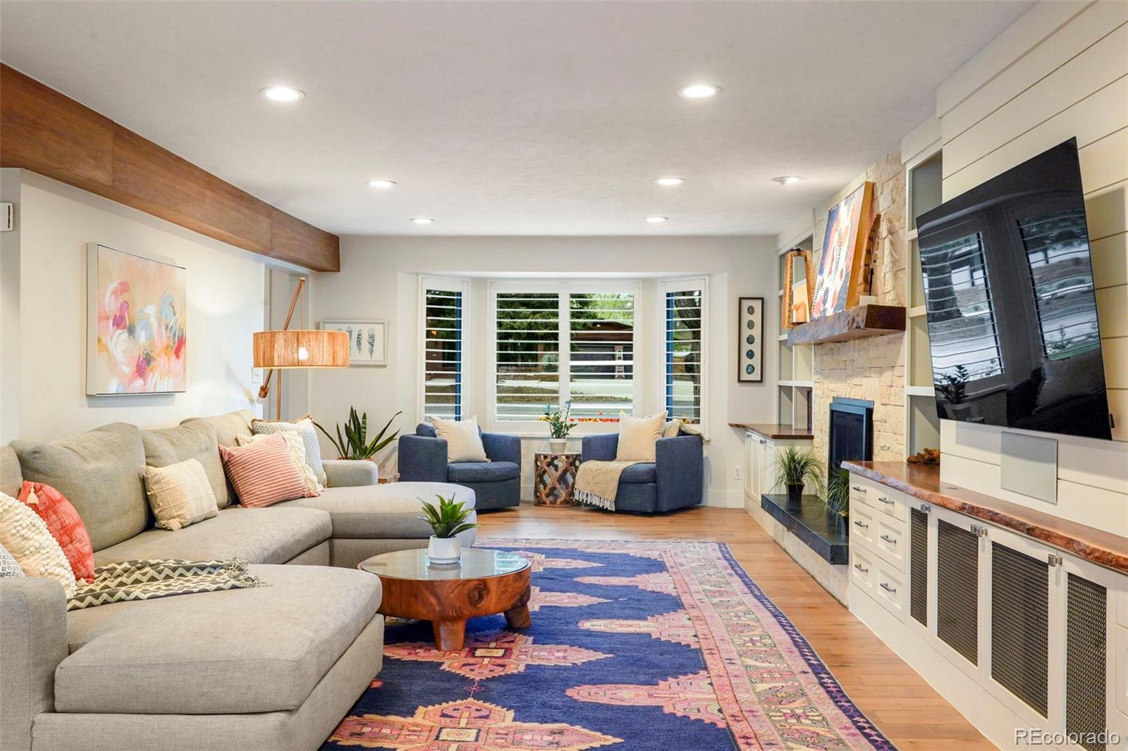 10330 W 74th Place
