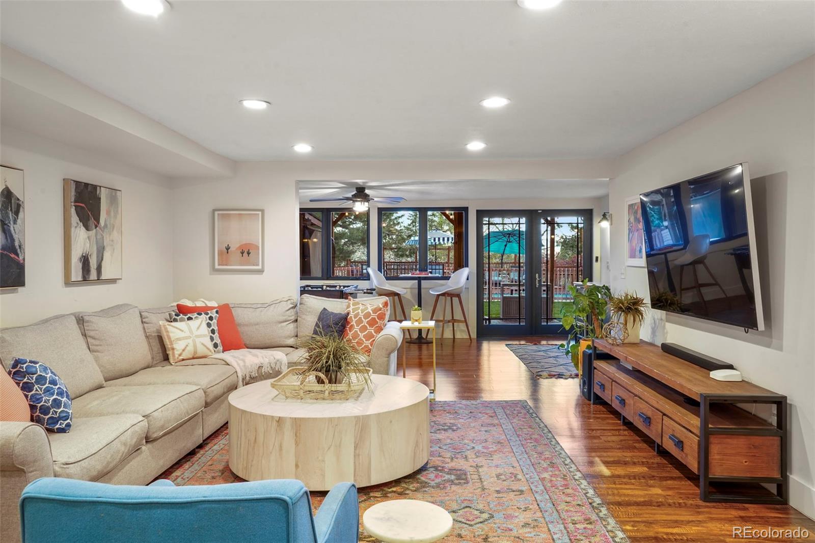 10330 W 74th Place