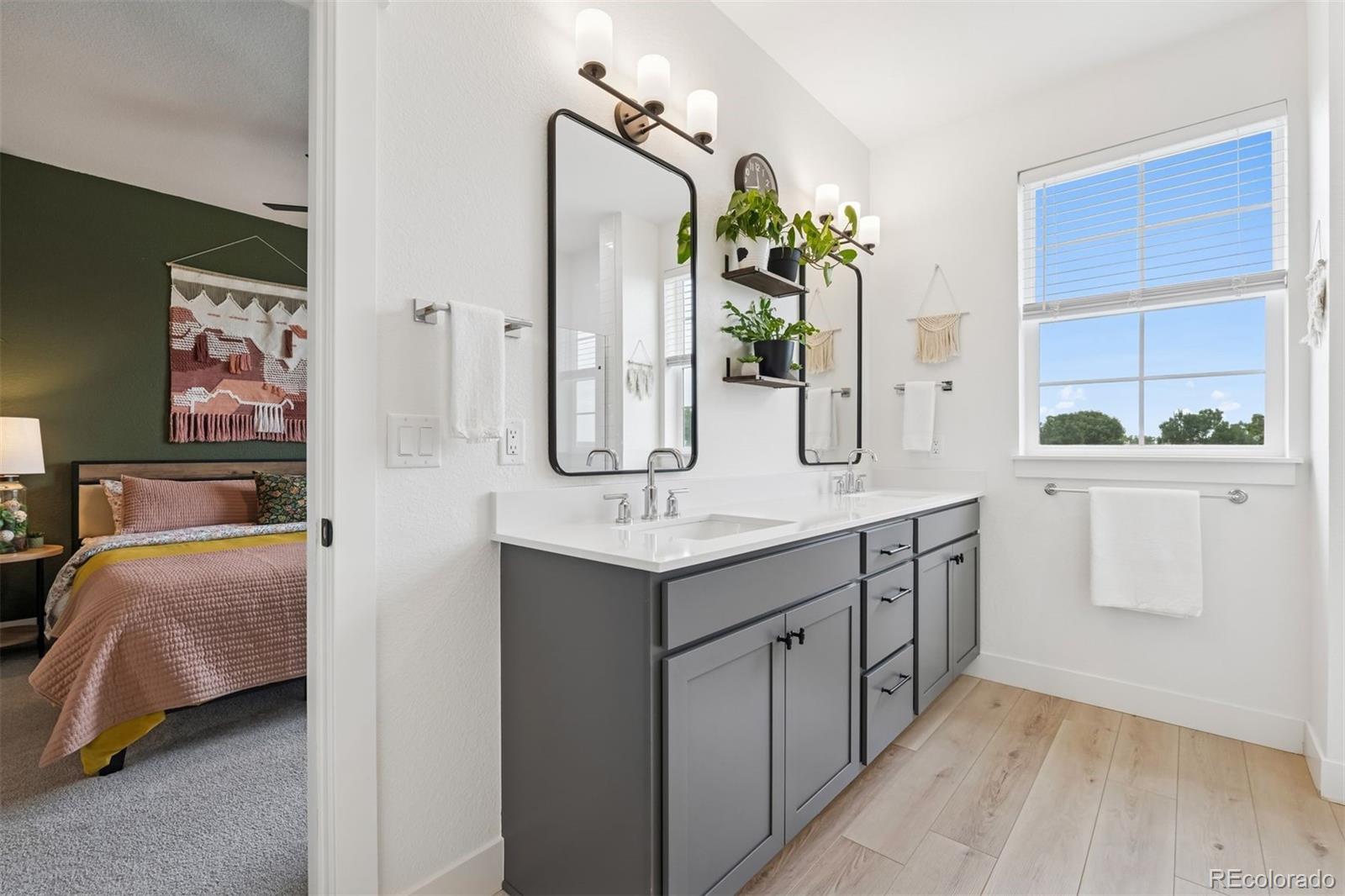 1922 Naturita Street
