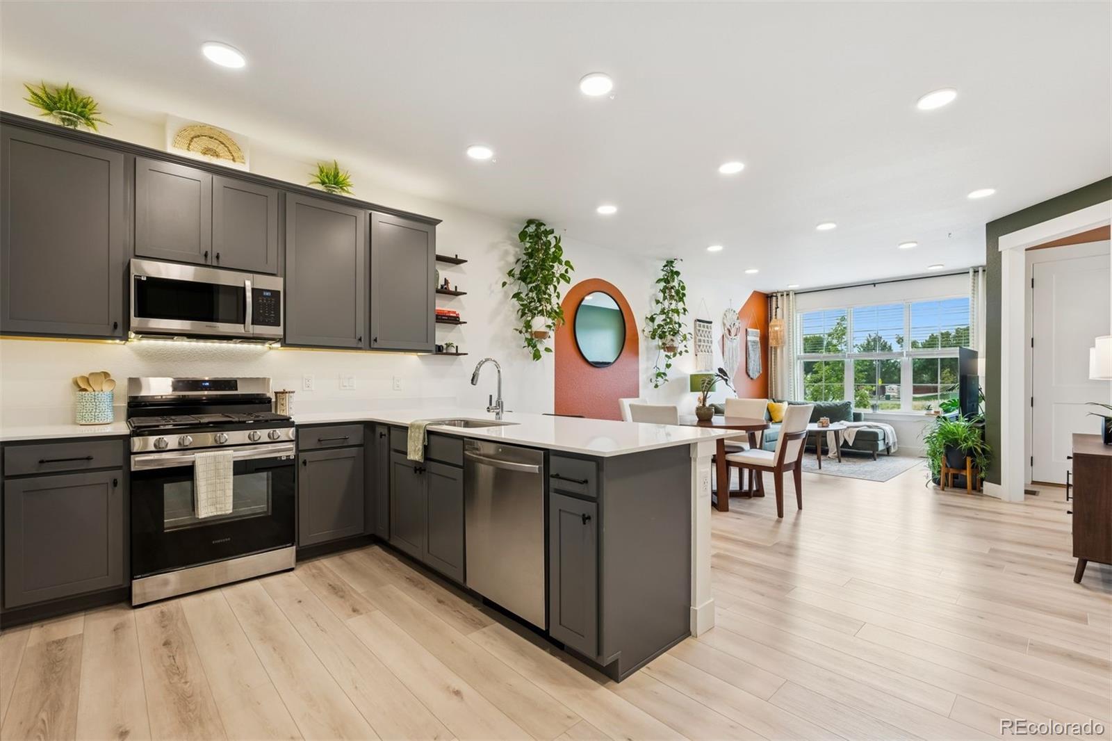 1922 Naturita Street