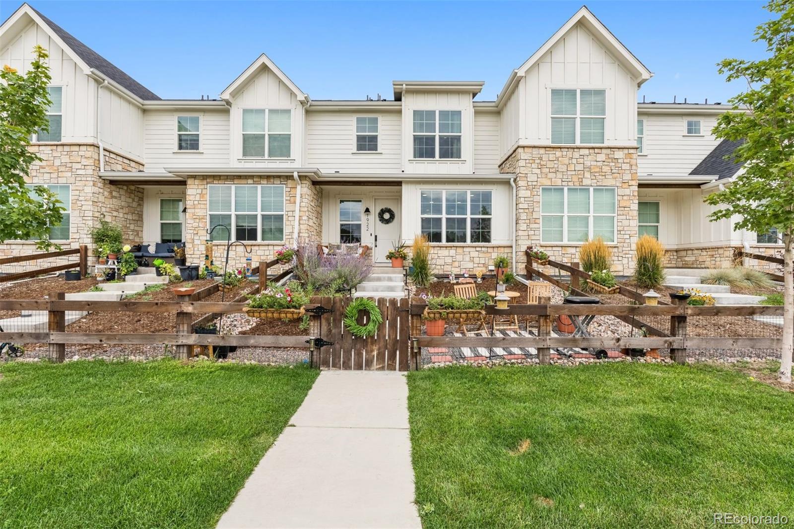 1922 Naturita Street