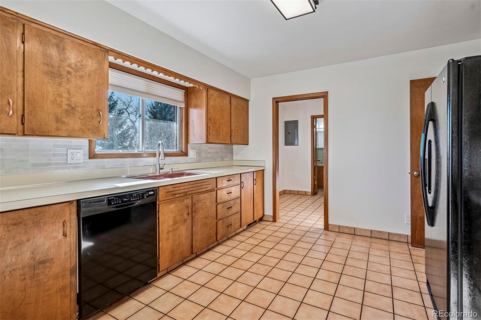 2816 W 13th Street