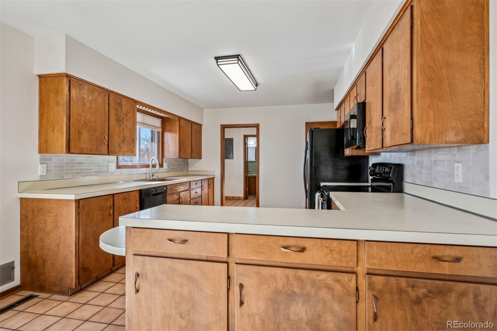2816 W 13th Street
