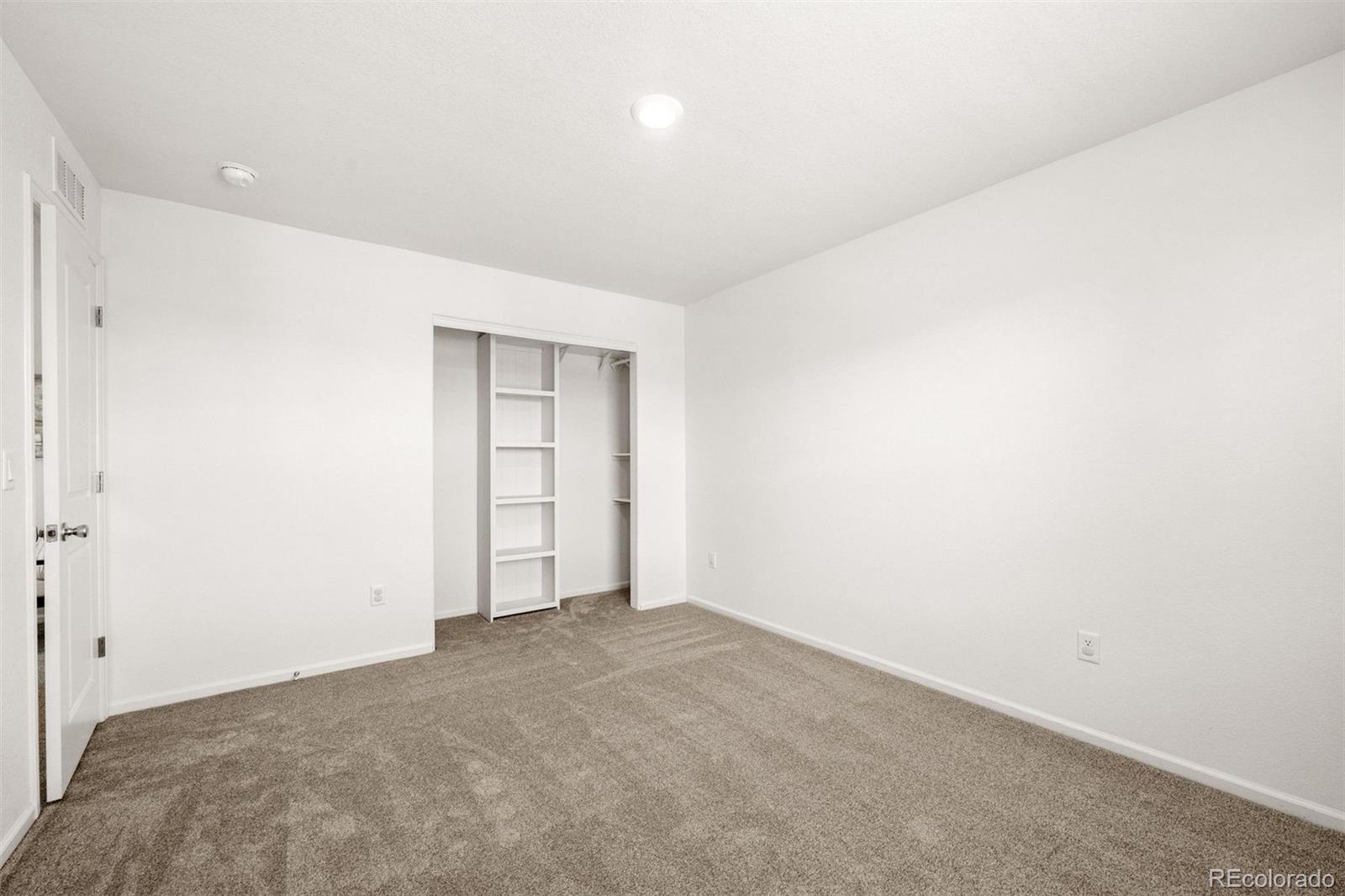 300 Mesa Avenue