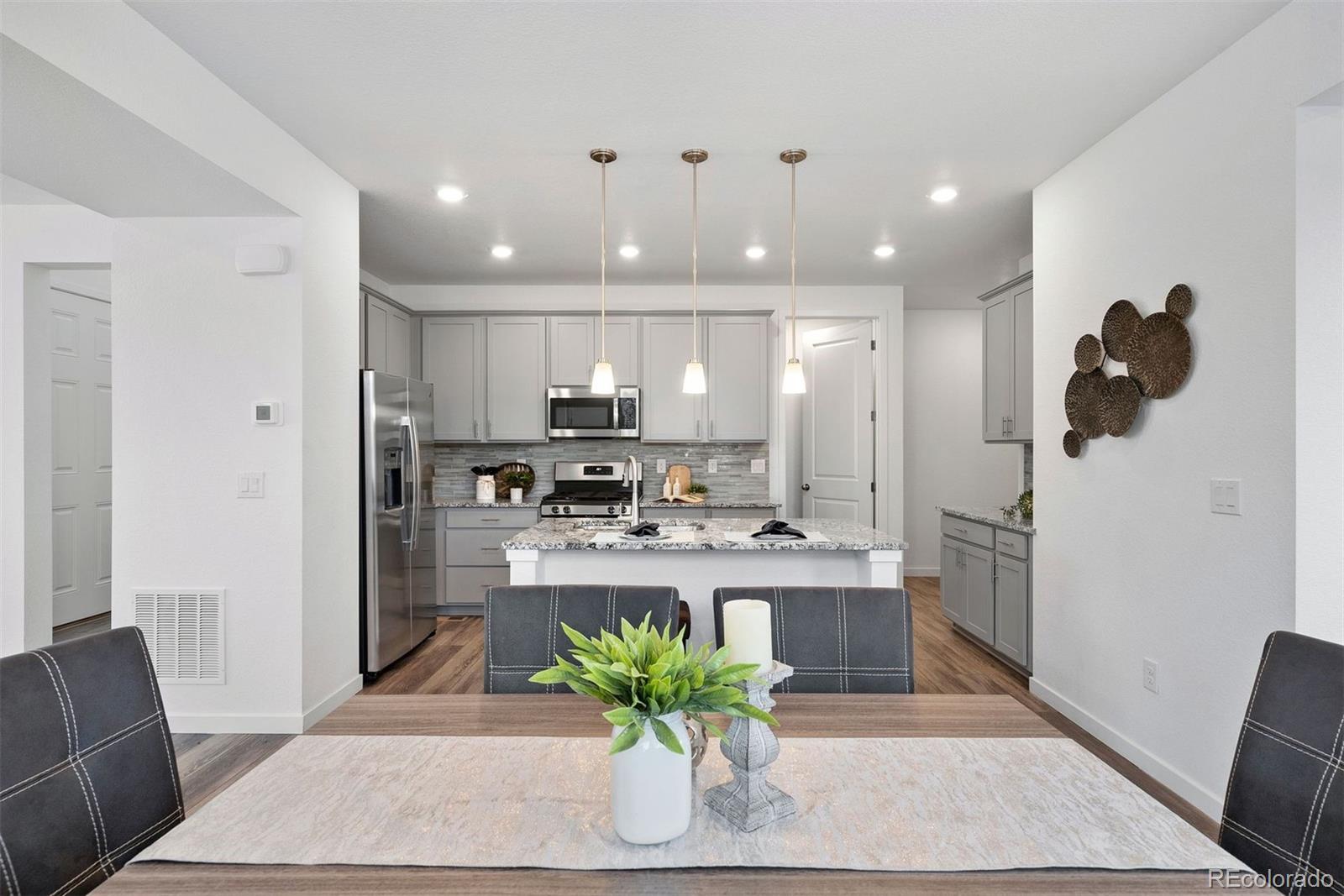 1631 Wright Alley