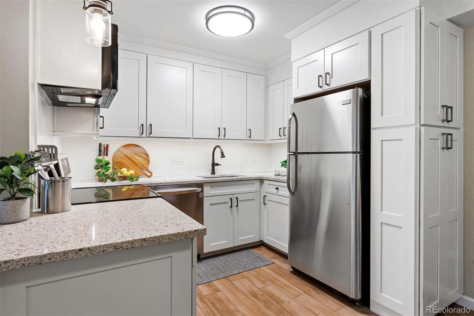 3295 S Ammons Street Unit: 101