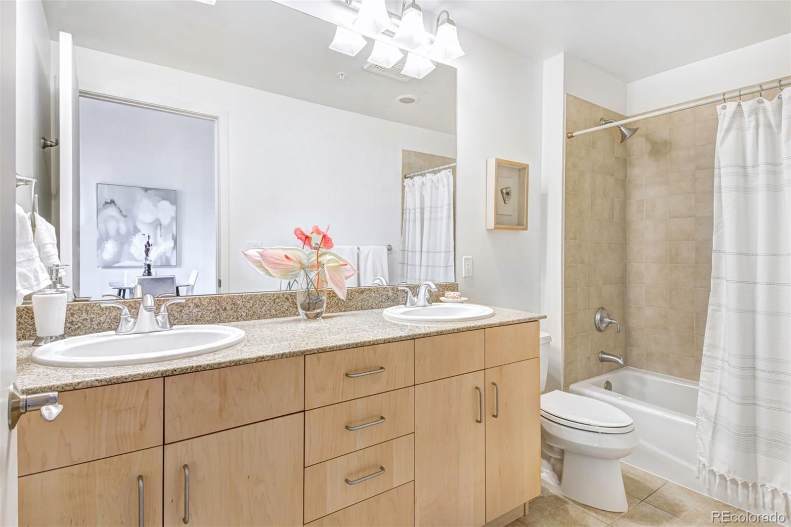 3701 Arapahoe Avenue Unit: 103