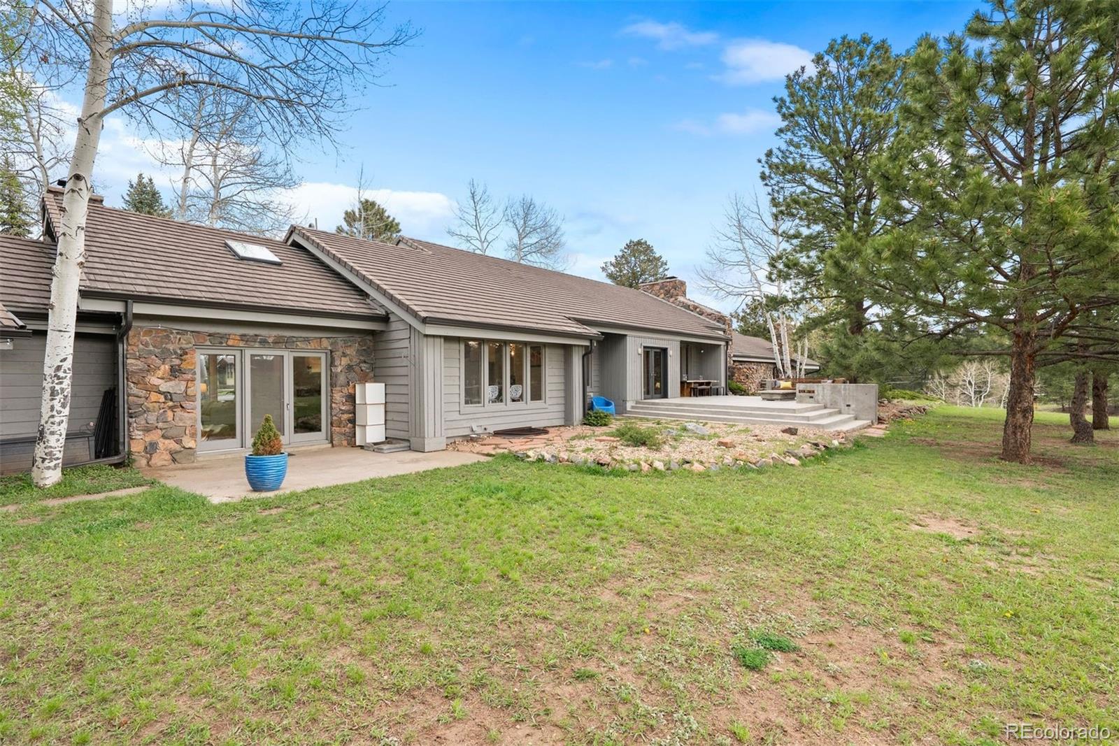 32399 Woodland Drive