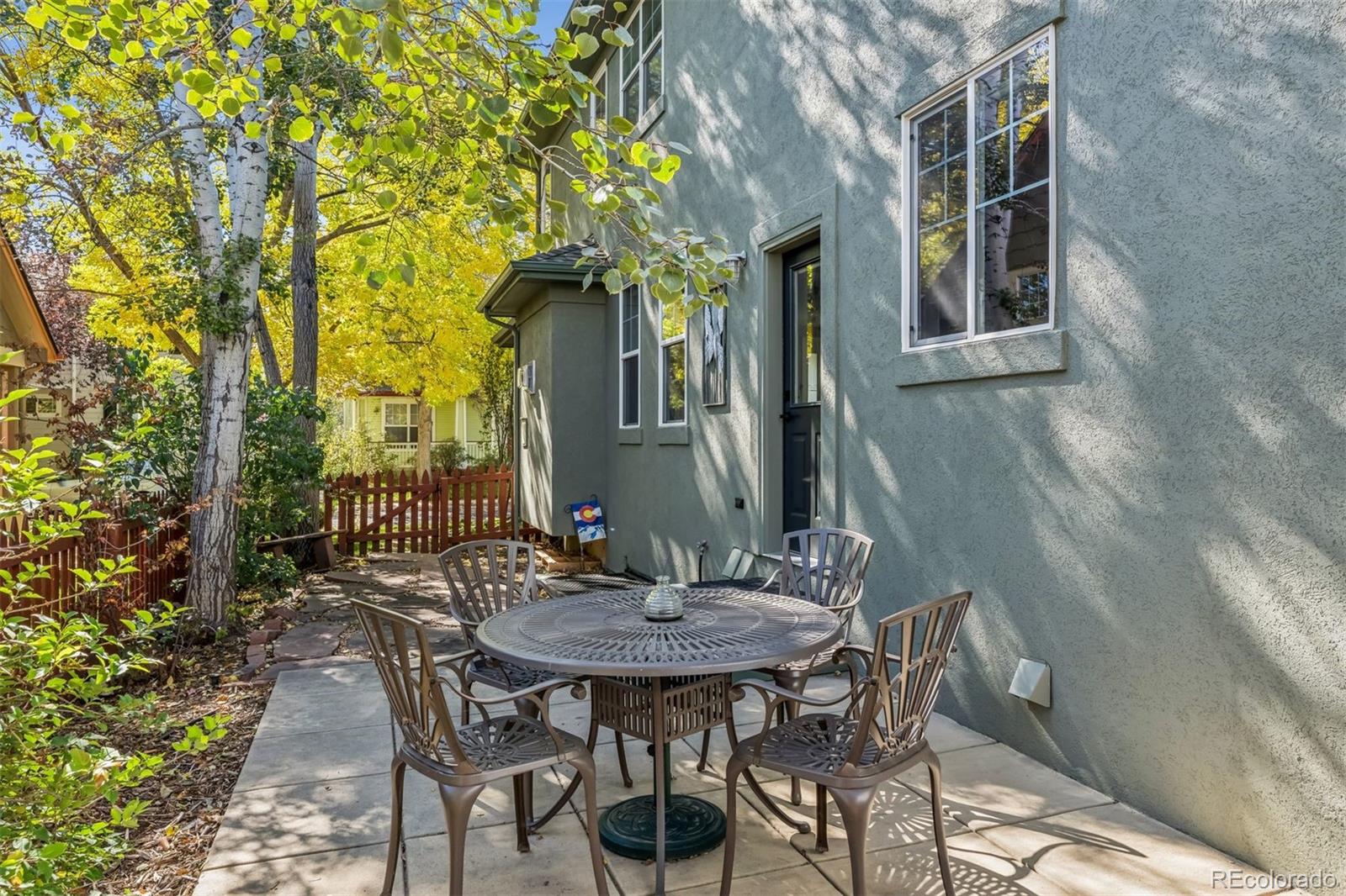 512 Sierra Avenue