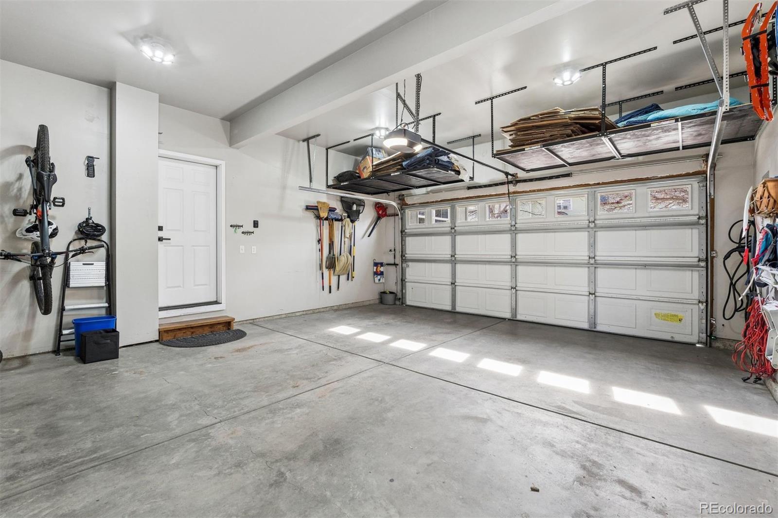 512 Sierra Avenue