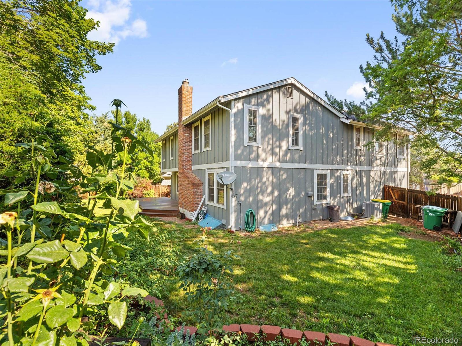 10317 King Court