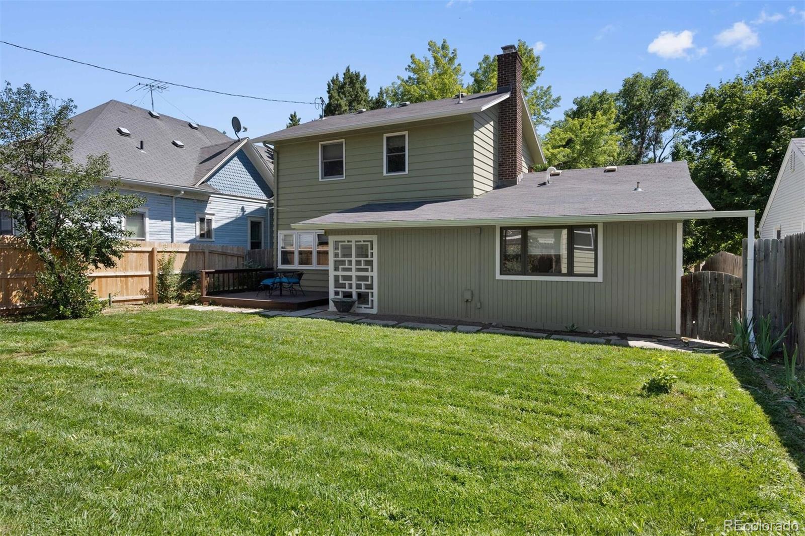 835 W 5th Street