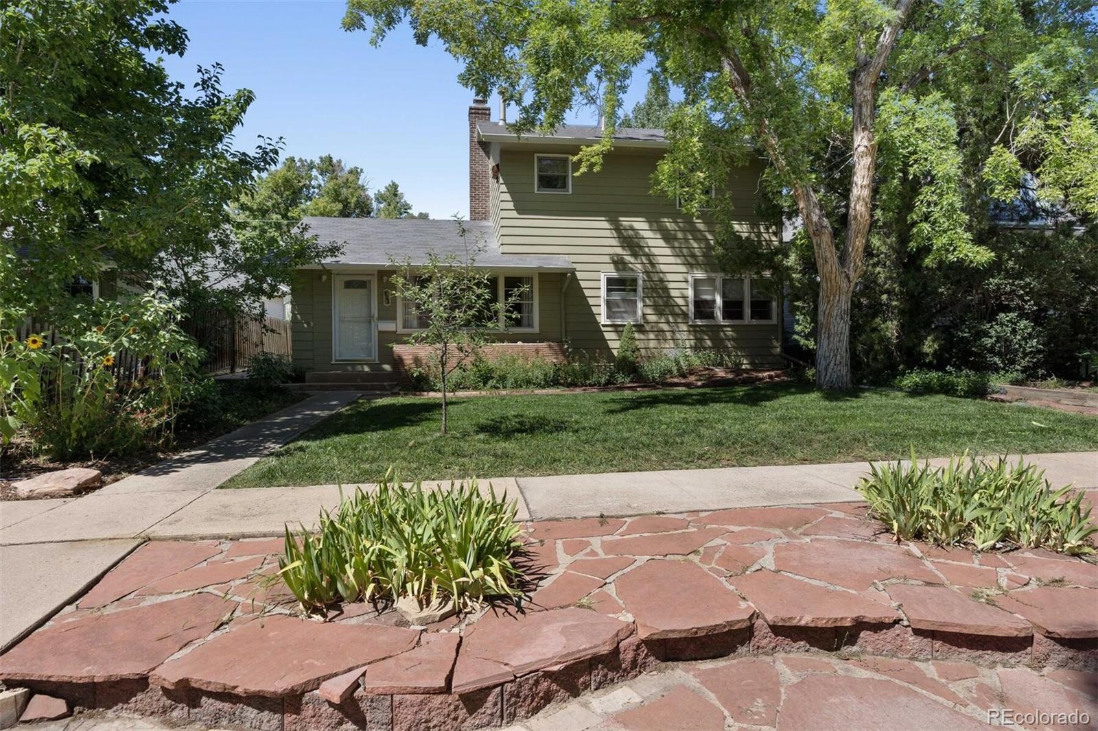 835 W 5th Street
