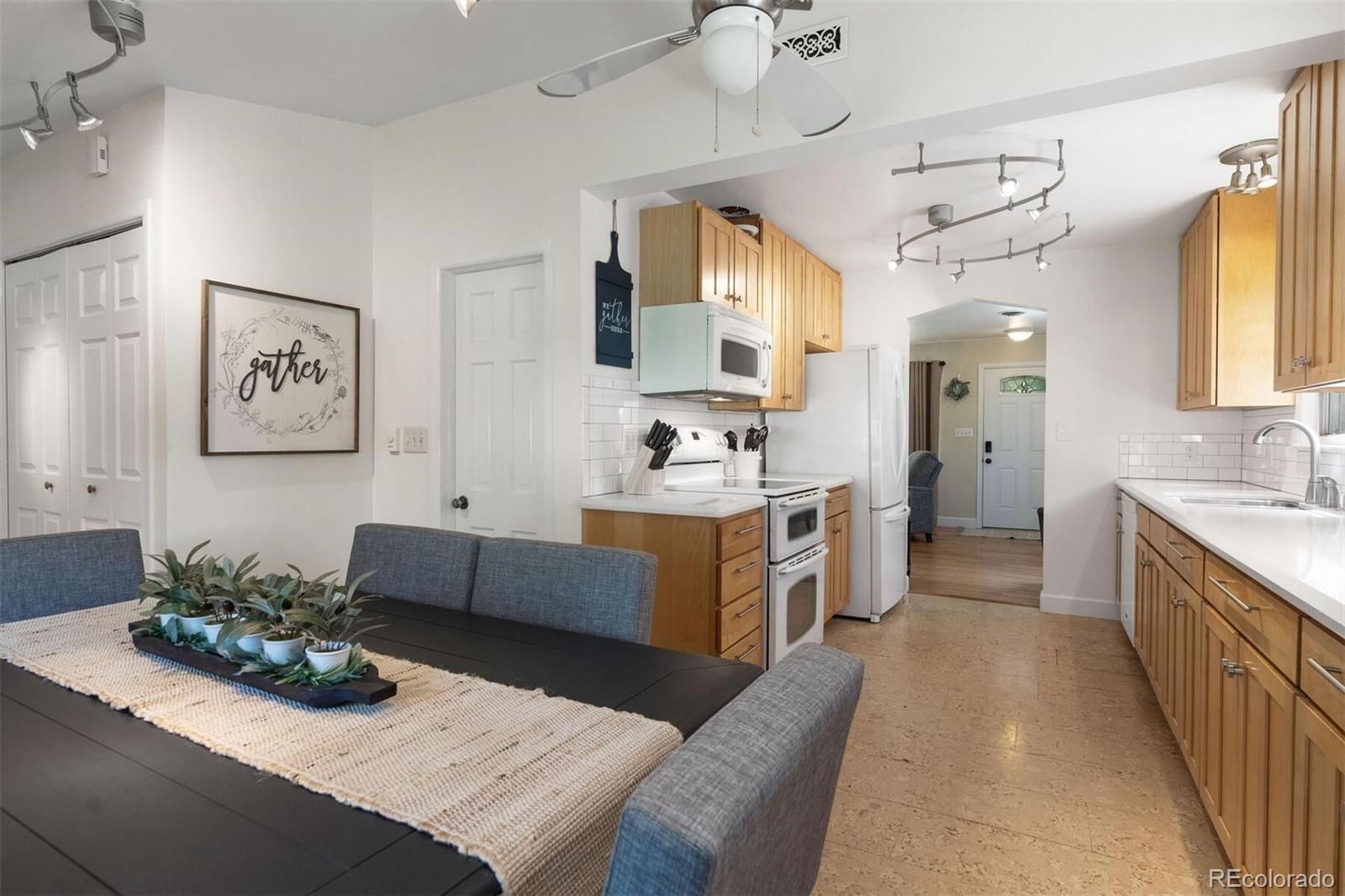 835 W 5th Street