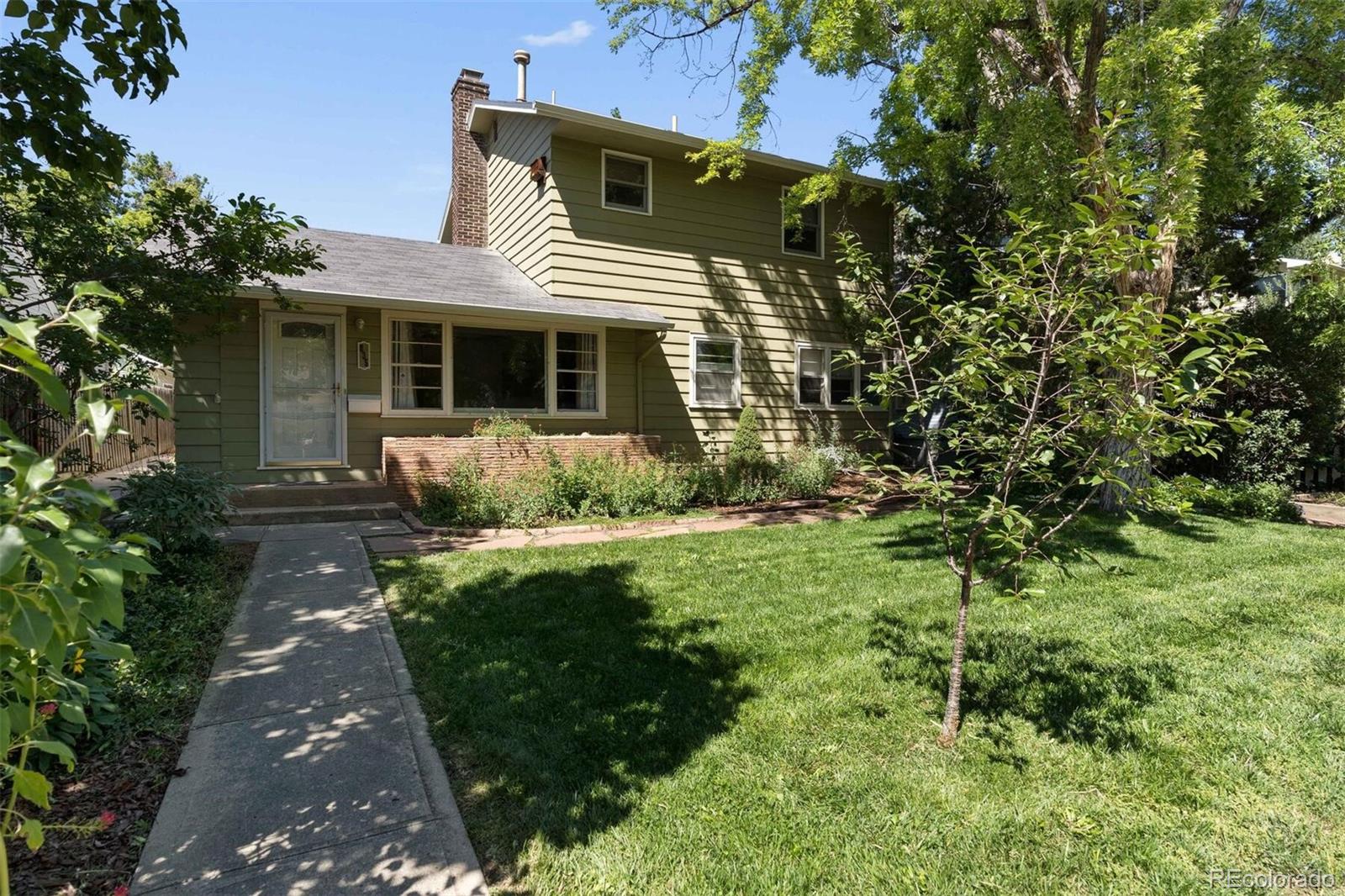 835 W 5th Street